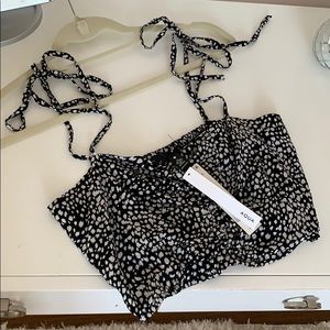 NEW | Cropped Adjustable Blouse